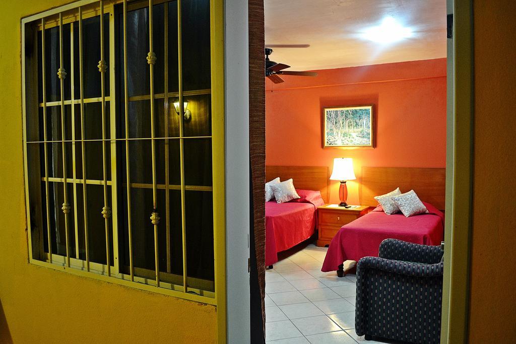 Hotel Marina Del Sol La Paz B.C.S Ruang foto